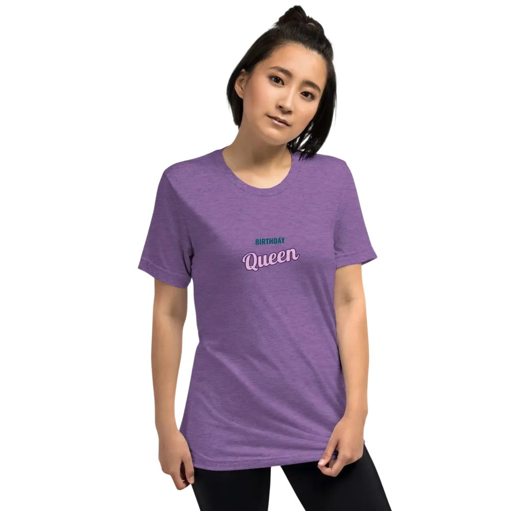 Unisex Vintage Look T-Shirt von BUYATHOME24 in Lila, Vorderseite mit Vintage-Design, bequemes Damen T-Shirt, erhältlich in XS bis 4XL