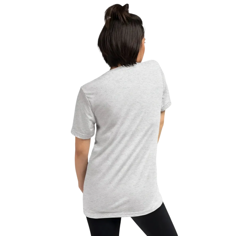 Vintage Look Damen T-Shirt von BUYATHOME24, weiß mit Flecken, unisex Passform, ideal als Geburtstagsgeschenk.