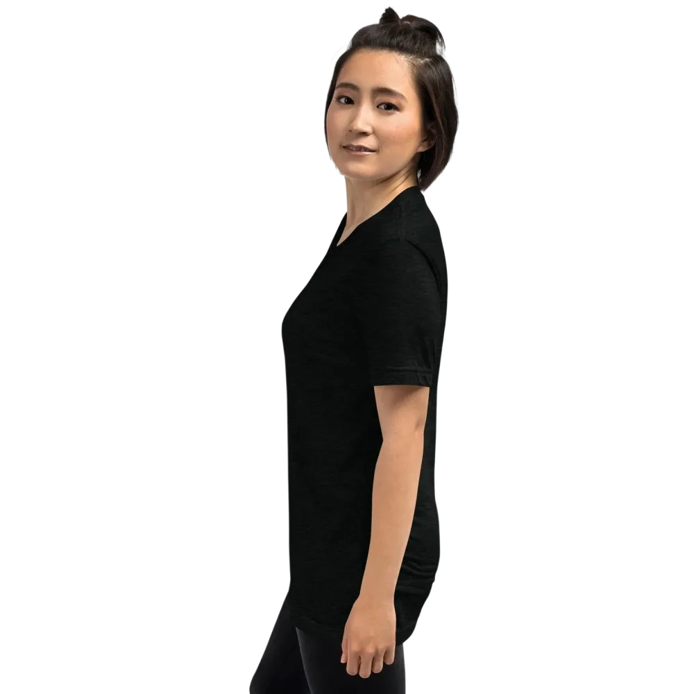 Damen Vintage Look T-Shirt in Schwarz, unisex Tri-Blend, bequemes Shirt für Damen, ideal als Geburtstagsgeschenk von BUYATHOME24