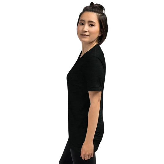 Damen Vintage Look T-Shirt in Schwarz, unisex Tri-Blend, bequemes Shirt für Damen, ideal als Geburtstagsgeschenk von BUYATHOME24