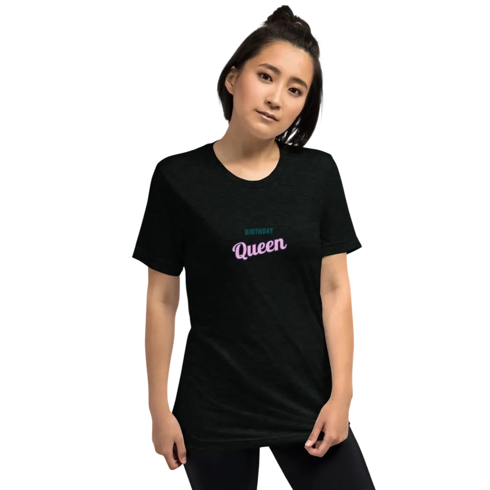 Schwarzes Damen T-Shirt im Vintage-Look von BUYATHOME24, unisex Tri-Blend-Stoff, bequemes Shirt für Geburtstagsgeschenke