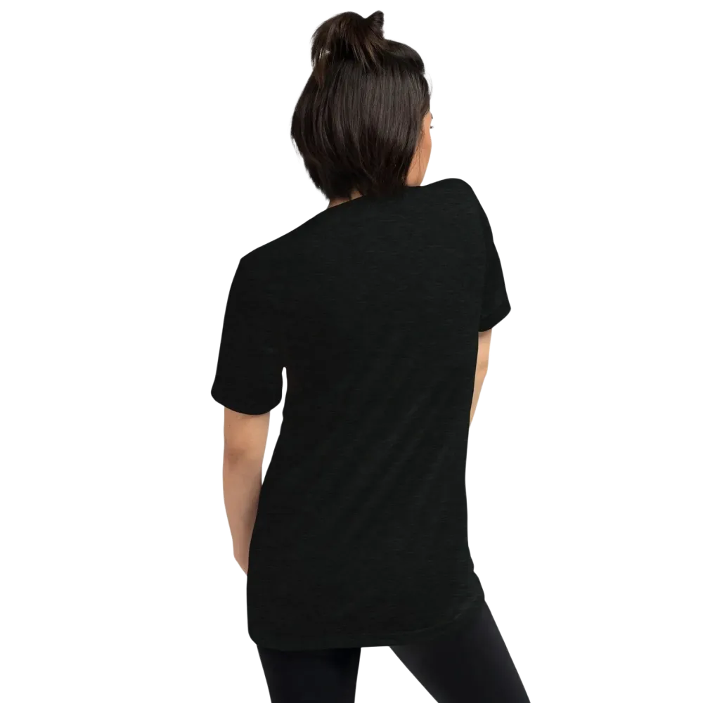 Schwarzes Damen T-Shirt im Vintage Look, unisex Tri-Blend Material, kurzärmelig, von BUYATHOME24, Größe XS bis 4XL.