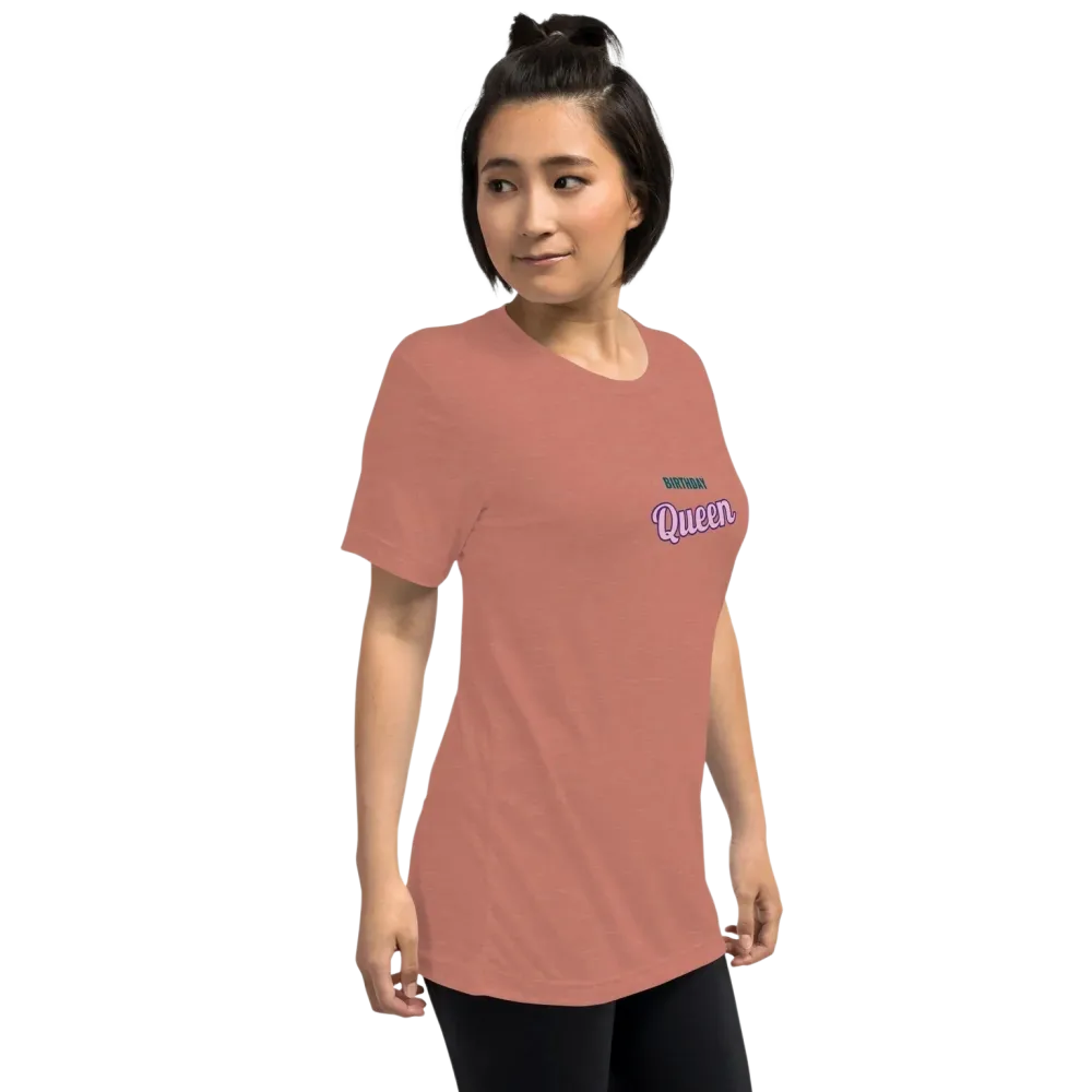Vintage Look Damen T-Shirt von BUYATHOME24 in Mauve, unisex Tri-Blend-Design, ideal als Geburtstagsgeschenk.