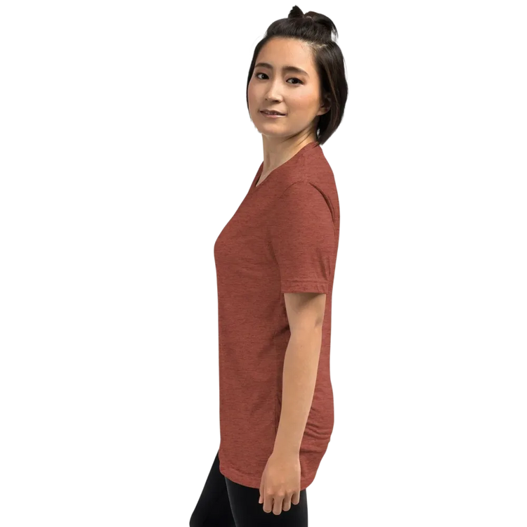 Vintage Look Damen T-Shirt von BUYATHOME24 mit Geburtstagsmotiv, unisex Tri-Blend in Clay, erhältlich in XS bis 4XL
