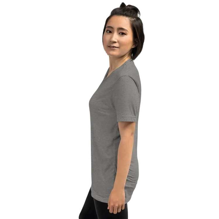 Unisex Vintage Look T-Shirt in Grau von BUYATHOME24, Damen T-Shirt, bequemes Tri-Blend Material, ideal als Geburtstagsgeschenk