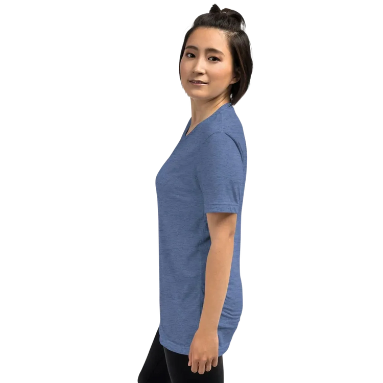 Vintage Look Damen T-Shirt in Blau mit Queen-Design, unisex Tri-Blend Material, perfekt als Geburtstagsgeschenk, erhältlich in XS-4XL.