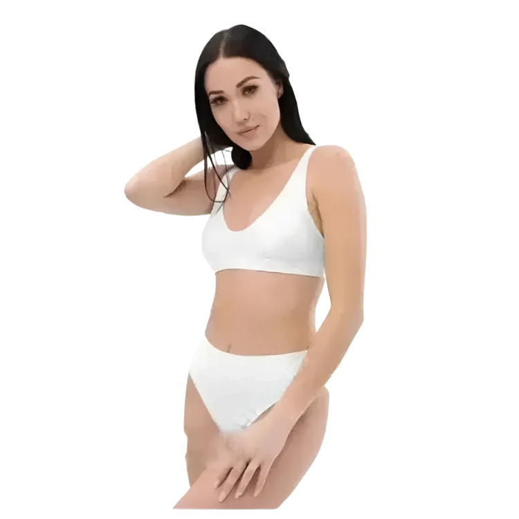 Weißer Damen Bikini mit Druck, schnelltrocknend, in den Größen XS bis 3XL, von BUYATHOME24, auf einem Model getragen