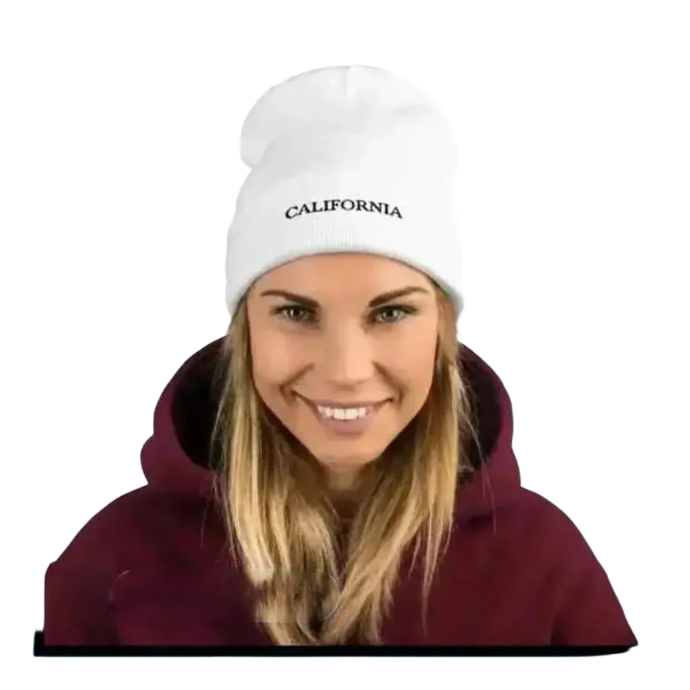 Weißes Winterbeanie für Damen und Herren, Baumwolle und Acryl, 44-45 cm, trägt den stilvollen Look von BUYATHOME24.